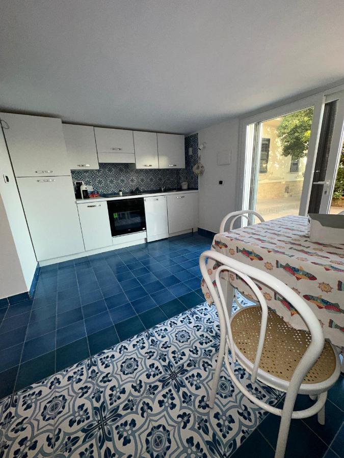 Il Viandante Sul Mare Apartment Салерно Екстериор снимка