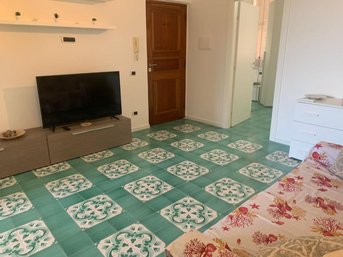 Il Viandante Sul Mare Apartment Салерно Екстериор снимка